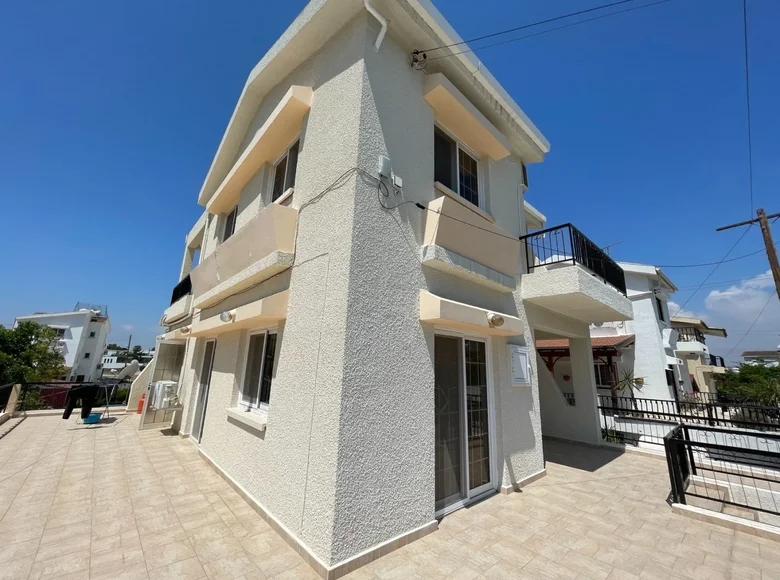 Dom 4 pokoi 250 m² Oroklini, Cypr