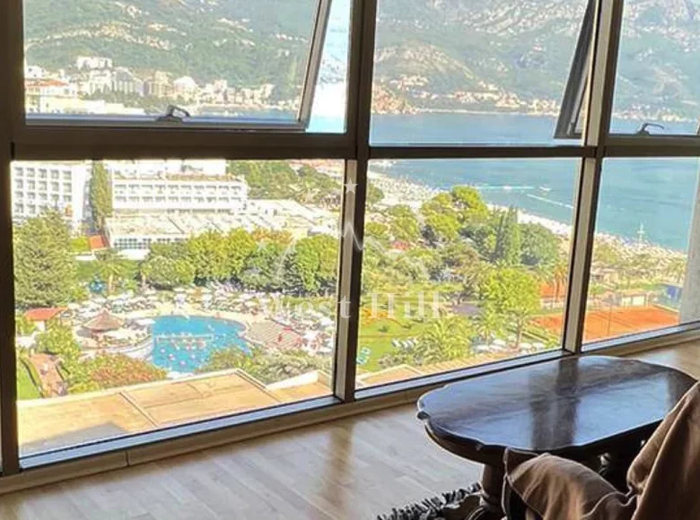 Wohnung 1 Zimmer 77 m² Becici, Montenegro