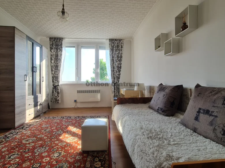 2 room apartment 59 m² Paks, Hungary