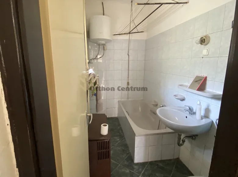 Wohnung 2 Zimmer 63 m² Pecel, Ungarn