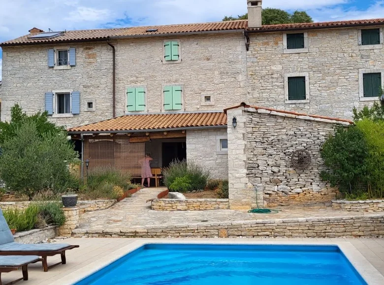 Ferienhaus 3 Schlafzimmer 660 m² Svetvincenat, Kroatien