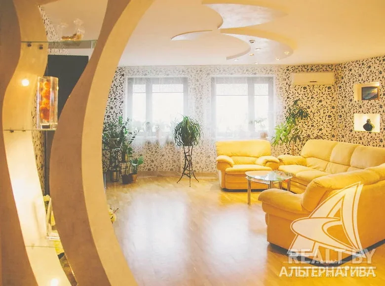 Apartamento 4 habitaciones 127 m² Brest, Bielorrusia