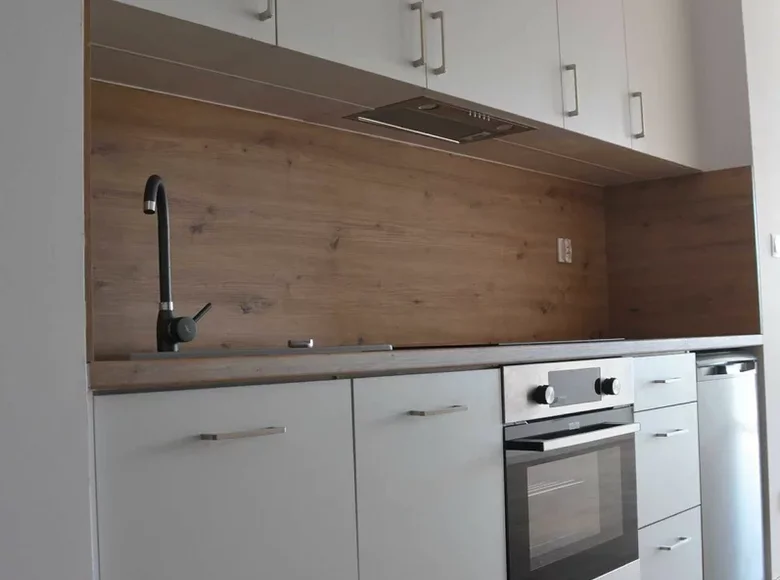 1 room apartment 30 m² in Warsaw, Poland