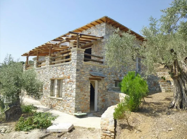 3 bedroom house 270 m² Marmari, Greece