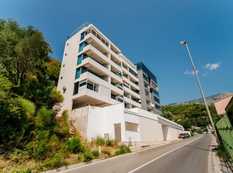 Apartamento 3 habitaciones 257 m² Municipio de Budva, Montenegro