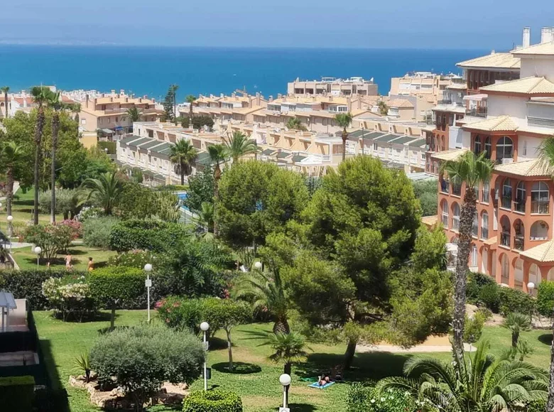 2 bedroom apartment 70 m² Torrevieja, Spain