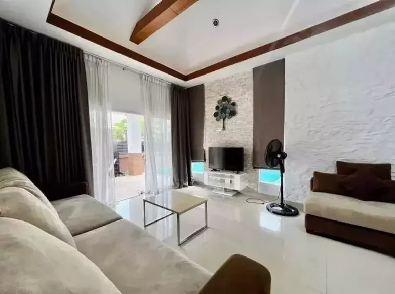 Villa de 4 habitaciones 110 m² Pattaya, Tailandia