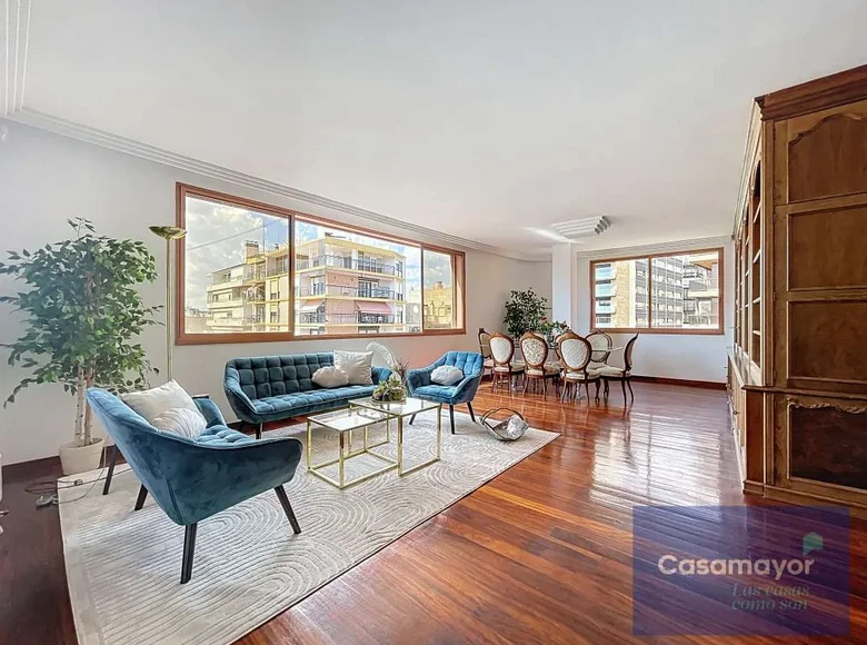 Mieszkanie 317 m² Alicante, Hiszpania