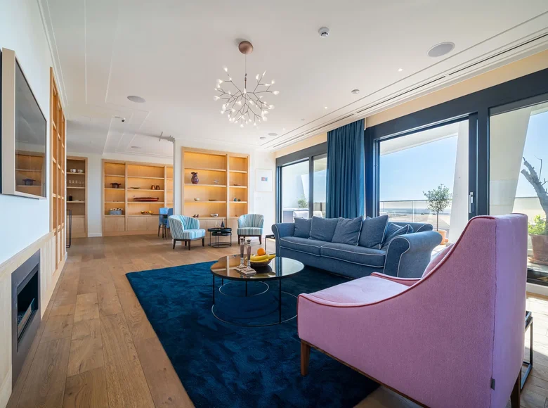 Квартира 7 комнат 245 м² Черногория, Черногория