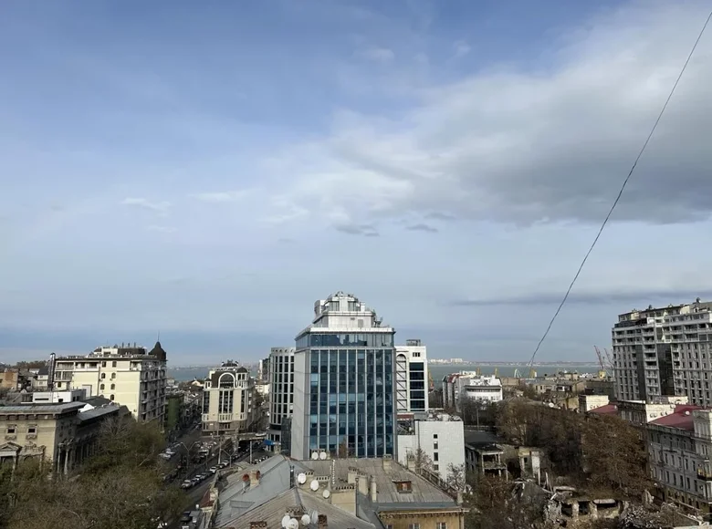 Mieszkanie 4 pokoi 186 m² Odessa, Ukraina