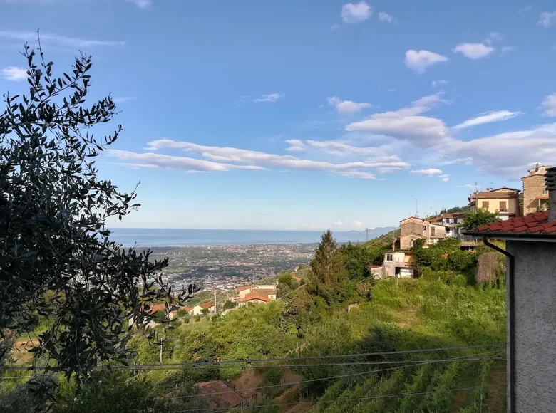 1 bedroom Villa  Capriglia, Italy