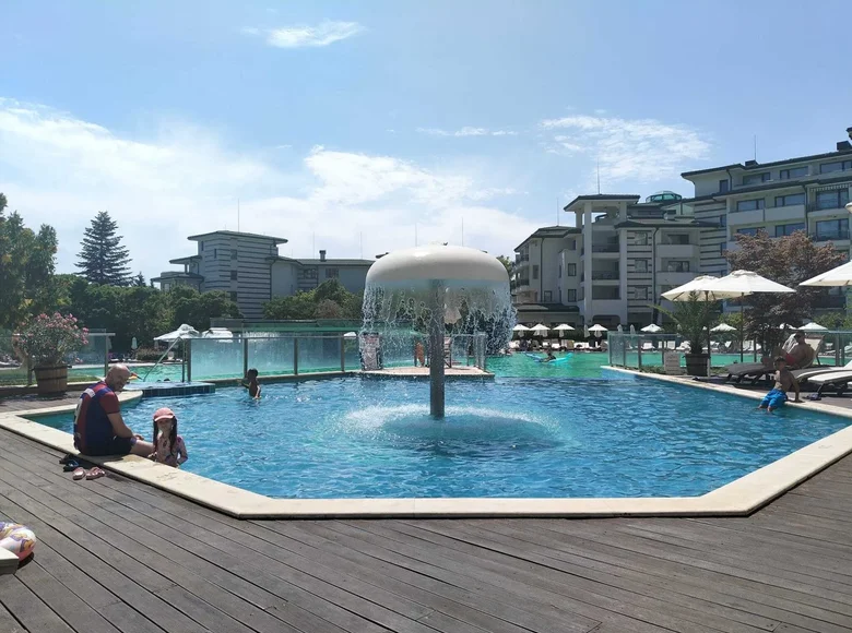 Apartamento 2 habitaciones 138 m² Ravda, Bulgaria