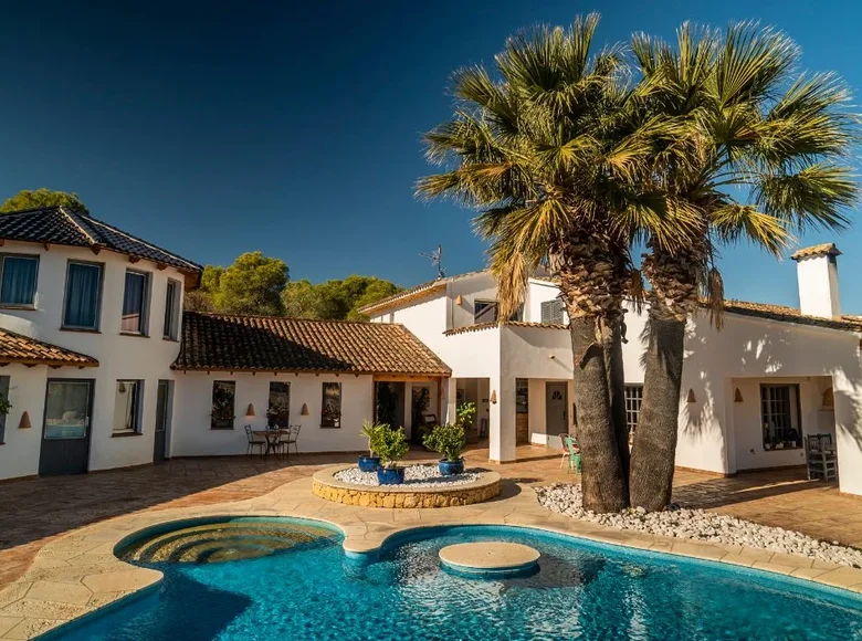 Villa 10 chambres 600 m² l Alfas del Pi, Espagne