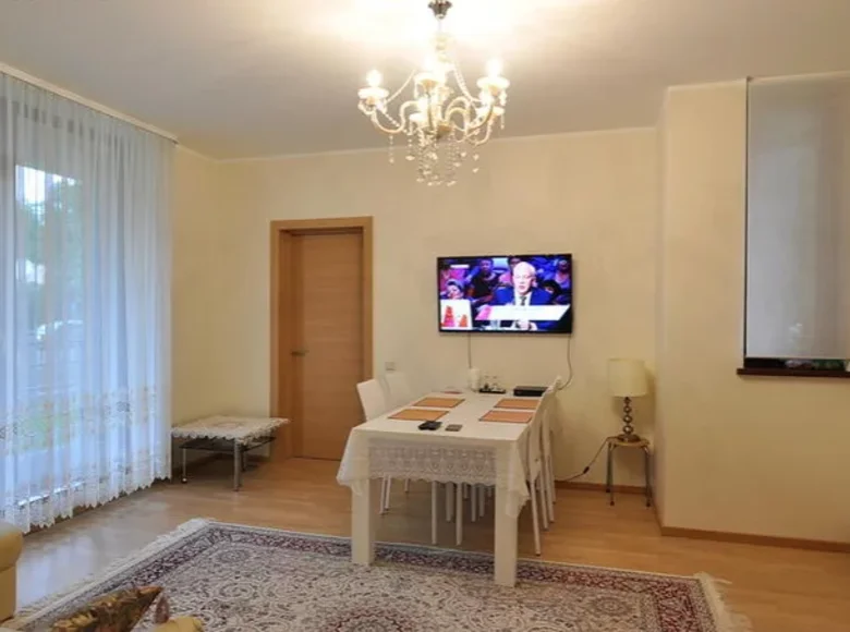 Apartamento 3 habitaciones 77 m² Jurmala, Letonia