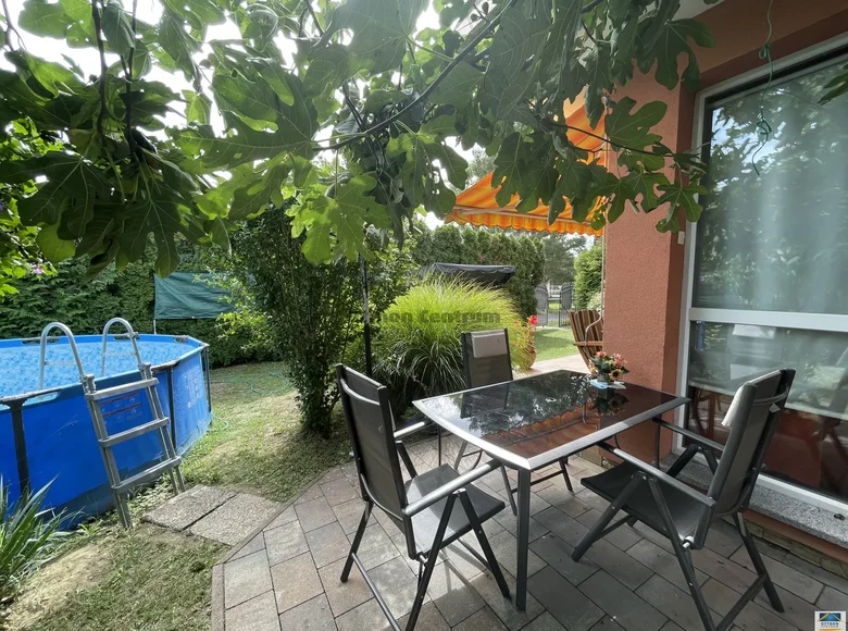 Dom 4 pokoi 75 m² Balatonbereny, Węgry