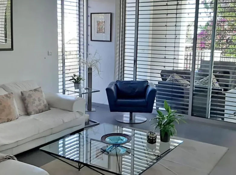 Dom 4 pokoi 340 m² Limassol, Cypr