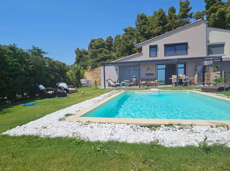 3 bedroom townthouse 120 m² Moles Kalyves, Greece