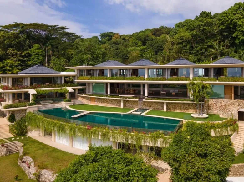 5-Schlafzimmer-Villa 2 500 m² Phuket, Thailand