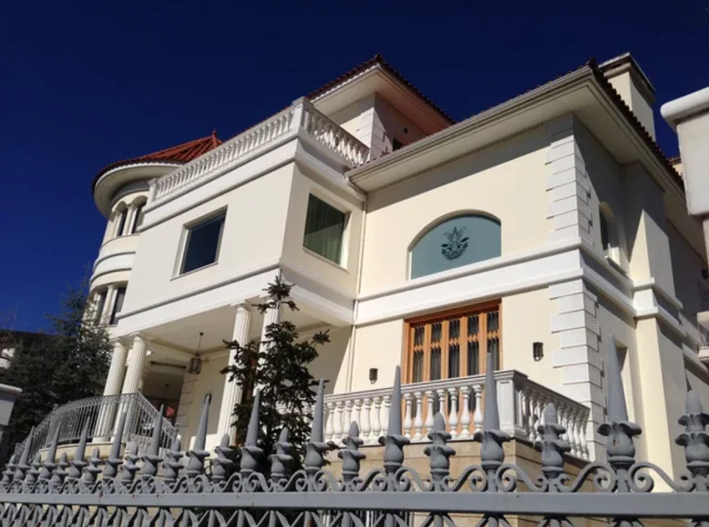 4 bedroom Villa 630 m² Municipality of Kifisia, Greece
