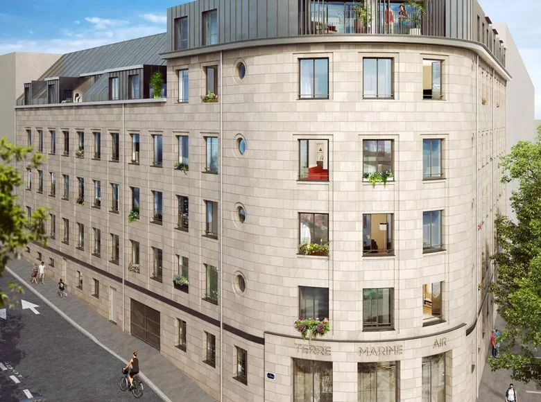 4 bedroom apartment 94 m² France, France