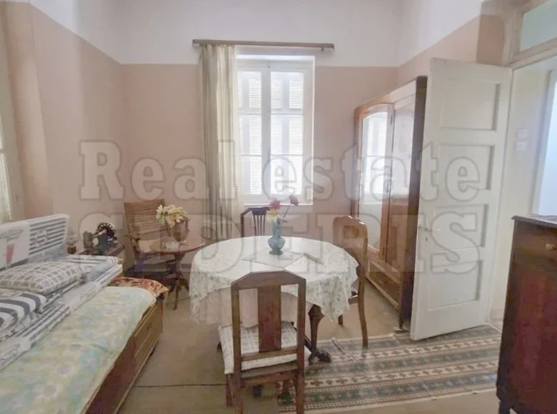 Дом 4 комнаты  Loutraki Perachora Agioi Theodoroi Municipality, Греция