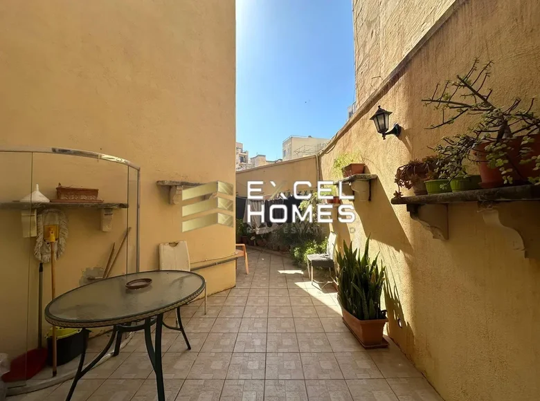 4 bedroom apartment  Saint Paul's Bay, Malta