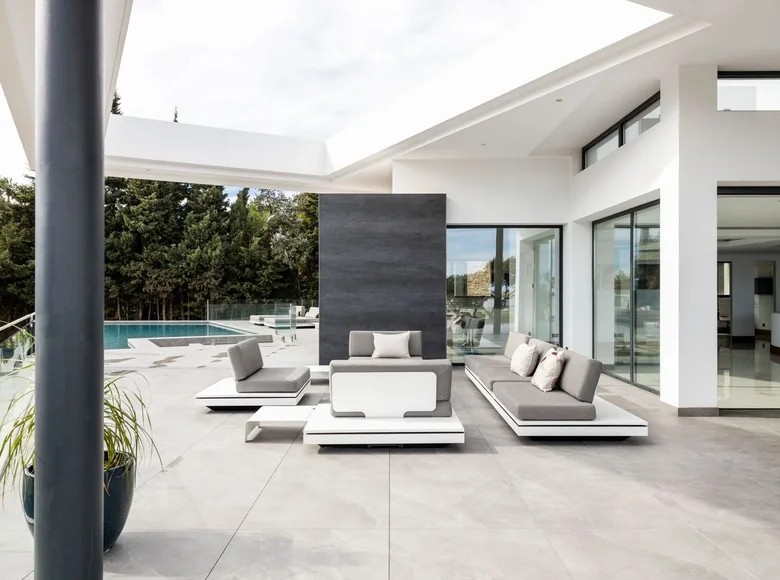 Casa 6 habitaciones 1 220 m² San Roque, Španjolska