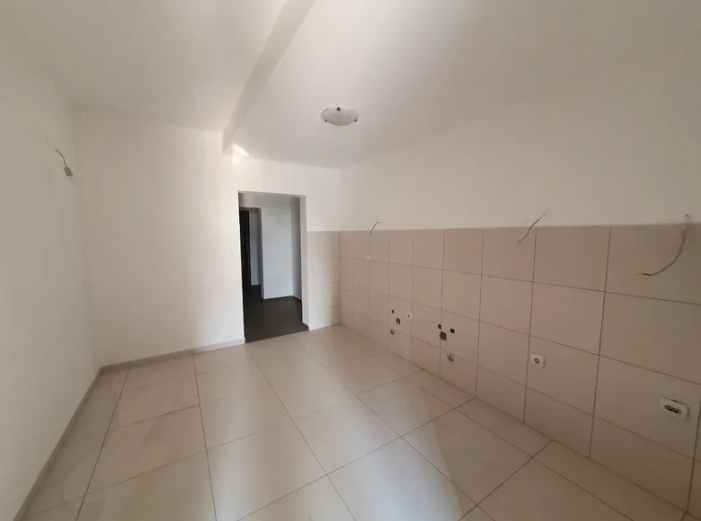 Wohnung 2 Schlafzimmer 79 m² Bjelisi, Montenegro