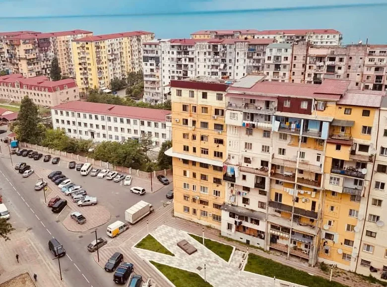 Mieszkanie 3 pokoi 75 m² Batumi, Gruzja