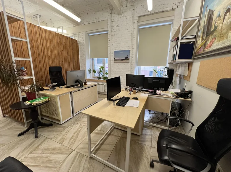 Office 225 m² in Central Administrative Okrug, Russia