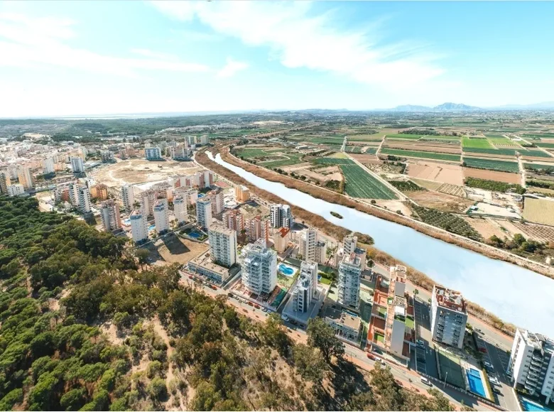 2 bedroom apartment 80 m² Guardamar del Segura, Spain