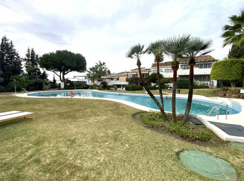 3 bedroom apartment  Marbella, Spain