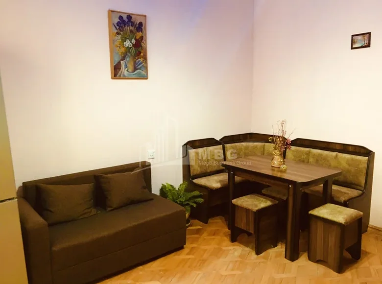 Mieszkanie 3 pokoi 85 m² Tbilisi, Gruzja