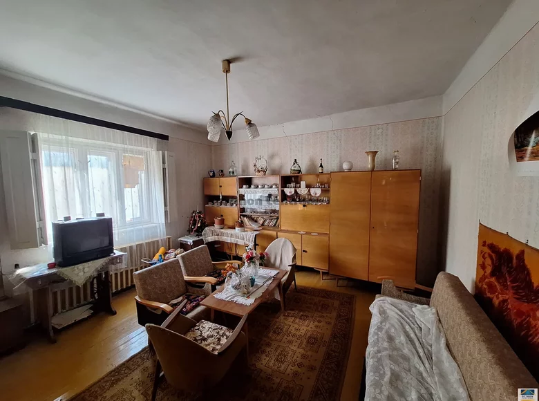 Haus 3 Zimmer 80 m² Neustadt auf dem Heiduckenboden, Ungarn