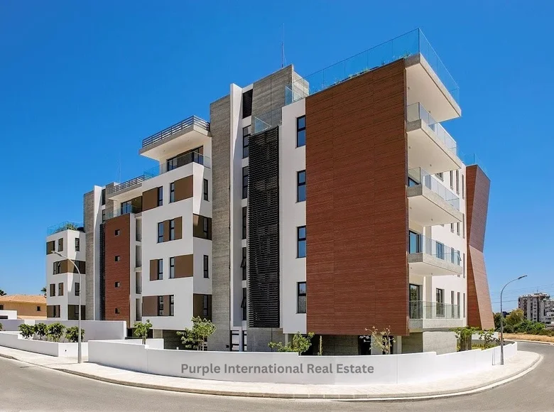 Mieszkanie 2 pokoi 89 m² Demos Agiou Athanasiou, Cypr