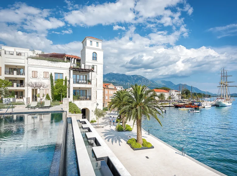 Wohnung 2 zimmer 69 m² Tivat, Montenegro