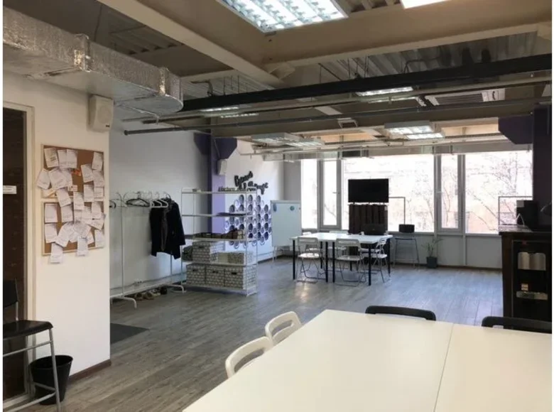 Офис 2 990 м² Москва, Россия