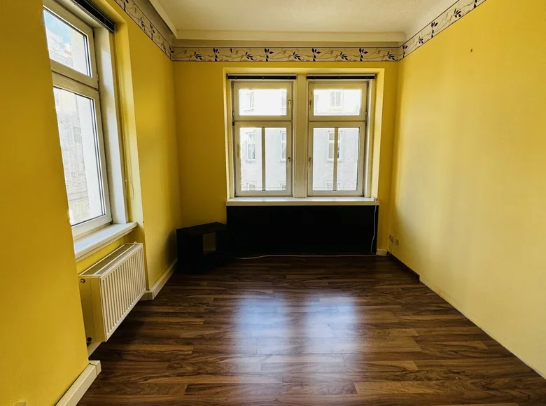 5 room apartment  Vienna, Austria