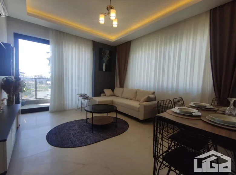 Mieszkanie 2 pokoi 65 m² Alanya, Turcja