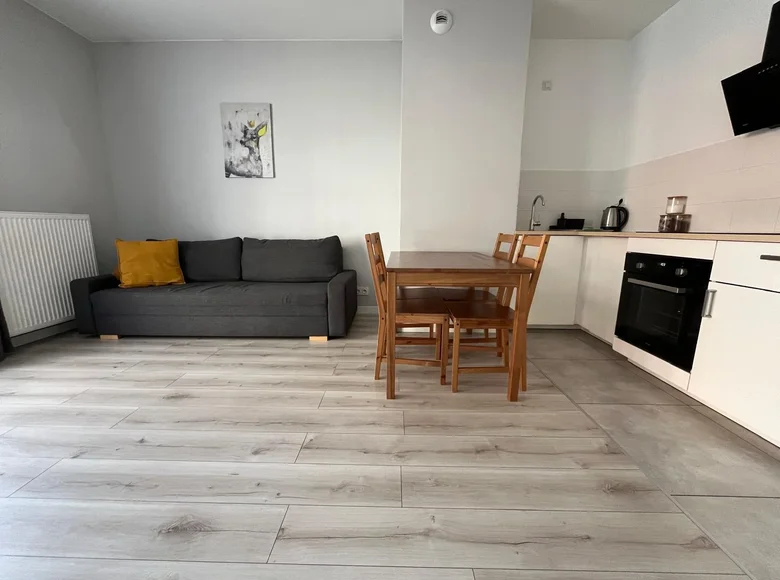 Квартира 2 комнаты 41 м² Варшава, Польша