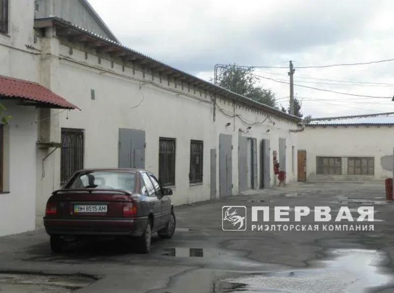 Commercial property 1 100 m² in Odesa, Ukraine