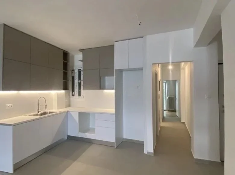 Mieszkanie 2 pokoi 82 m² Grecja, Grecja