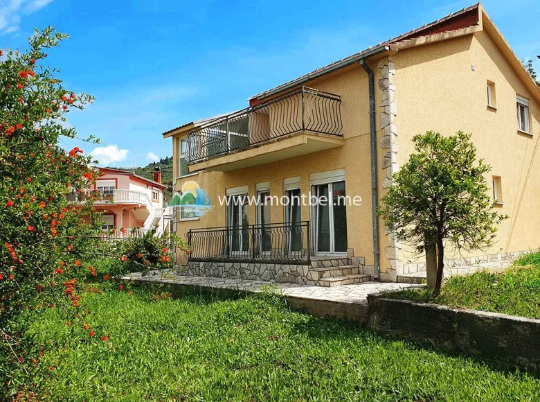 4 bedroom house 188 m² Burtaisi, Montenegro