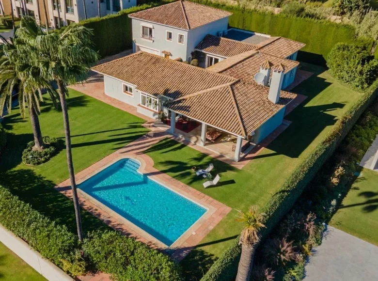 Dom 5 pokojów 495 m² San Roque, Hiszpania