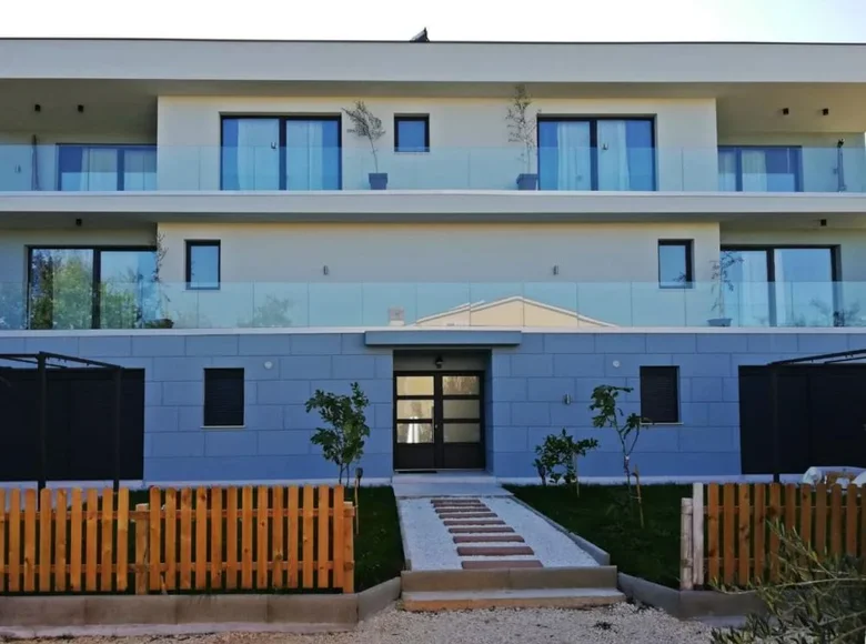 Villa 10 Schlafzimmer 542 m² Rabac, Kroatien