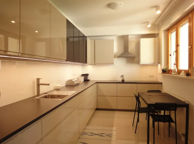 Apartamento 4 habitaciones 94 m² Varsovia, Polonia