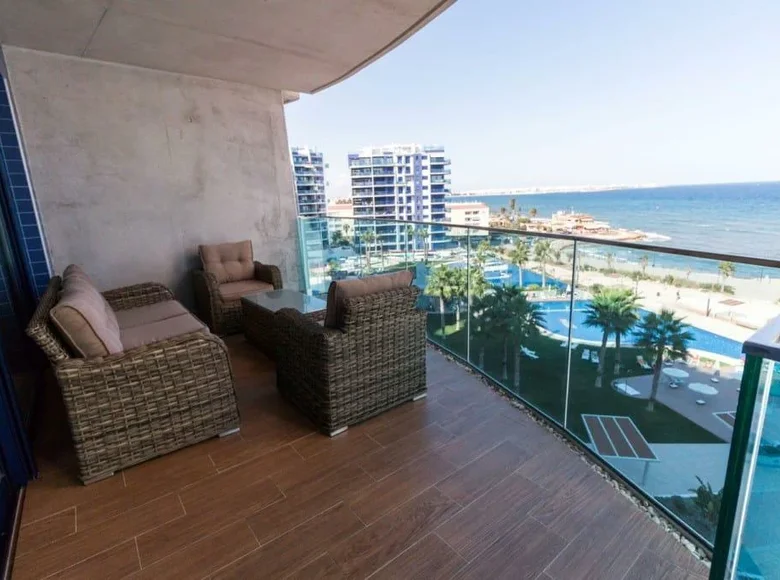 3 bedroom apartment  Torrevieja, Spain