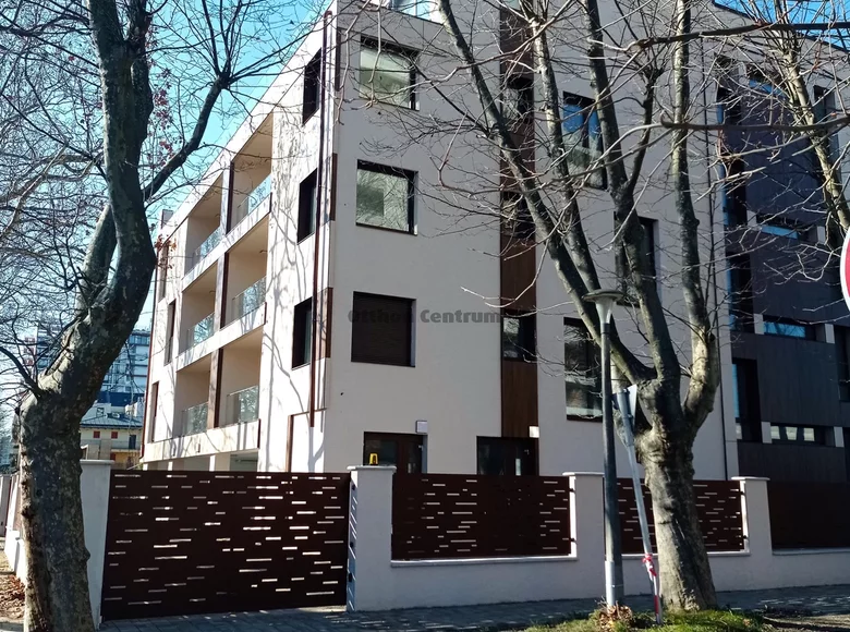 1 room apartment 44 m² Siofok, Hungary