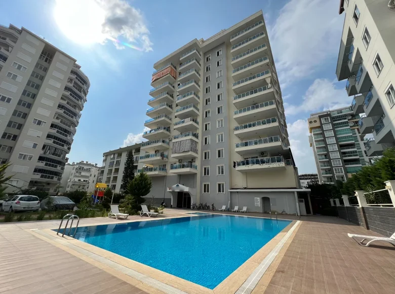 Пентхаус 5 комнат 250 м² Махмутлар, Турция