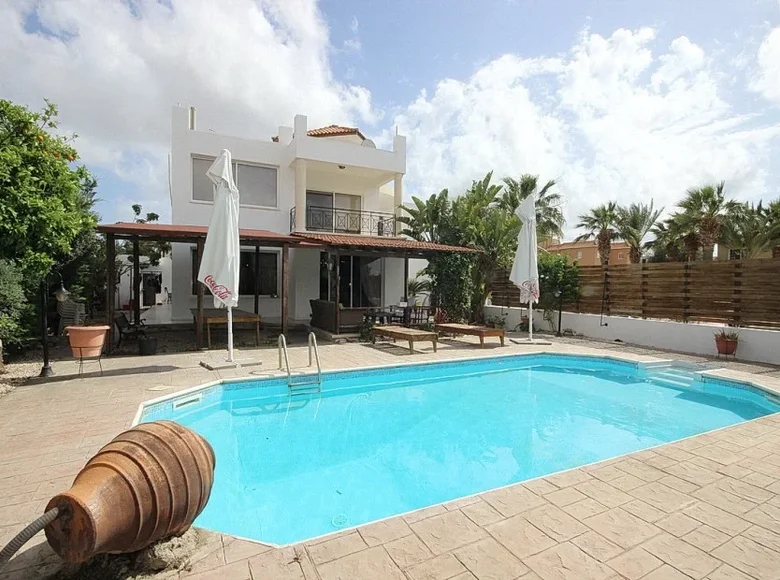 Maison 5 chambres 498 m² Paphos, Chypre
